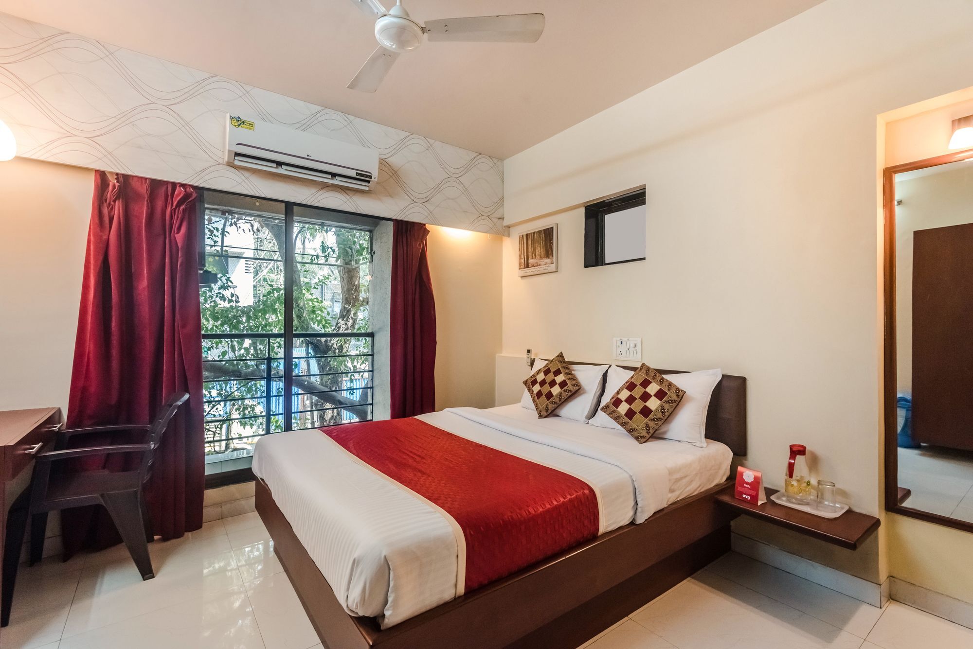 Konark Apartment Mālād Eksteriør bilde